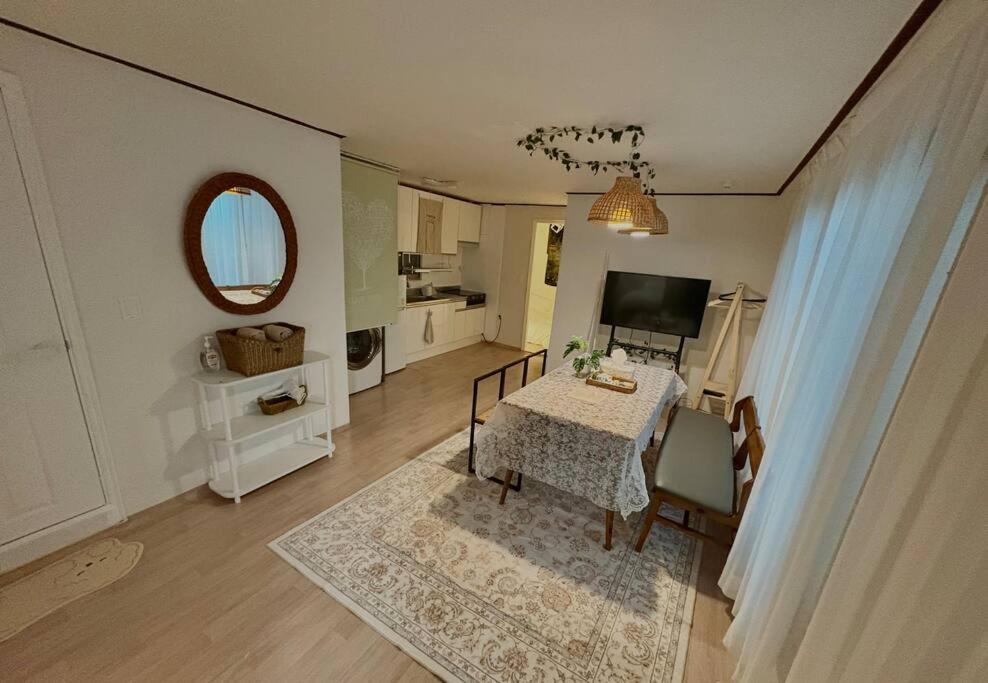 Ella Homestay Seoul Eksteriør billede
